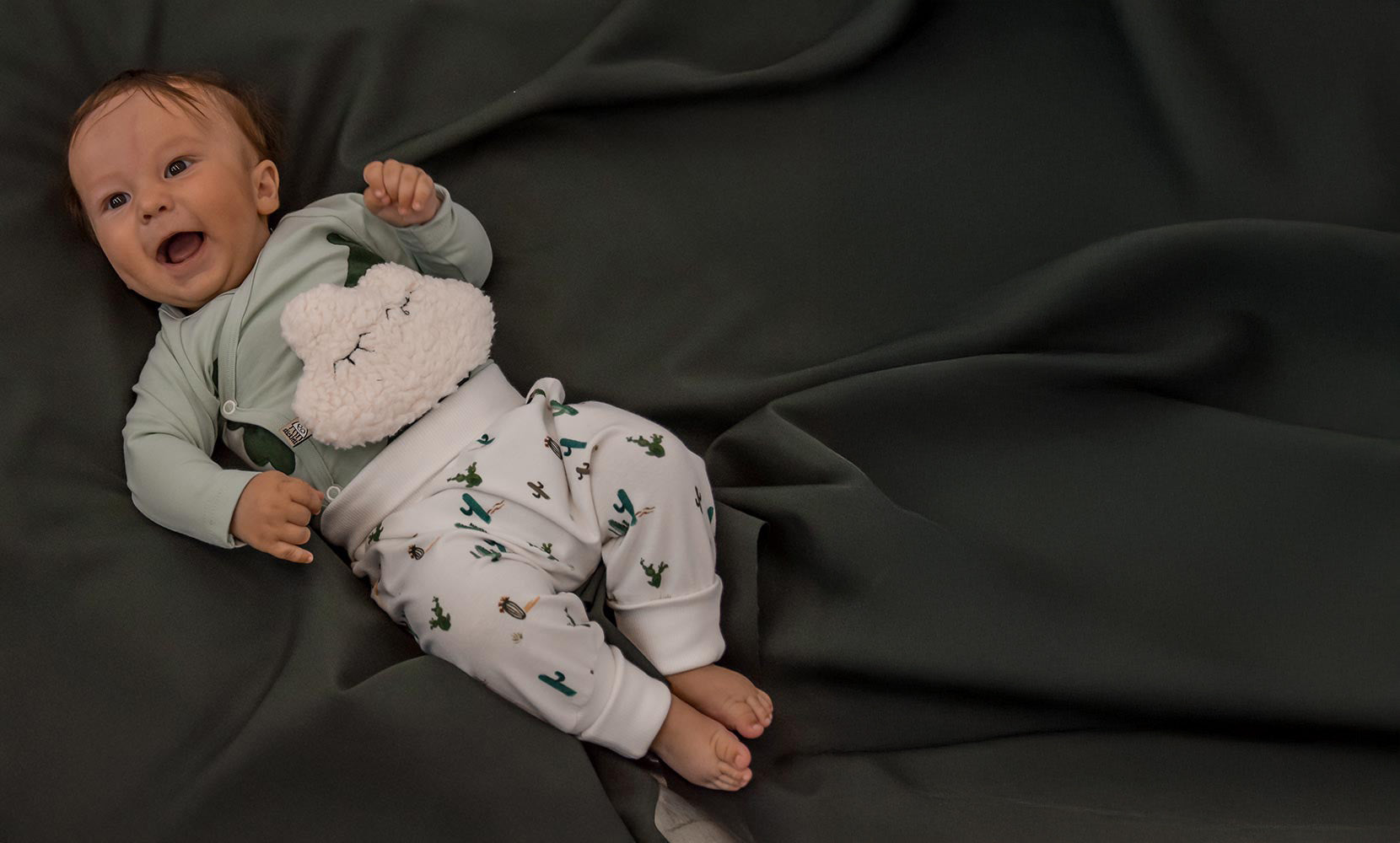 Dreimonatskoliken beim Baby was kann man tun Wärmekissen 