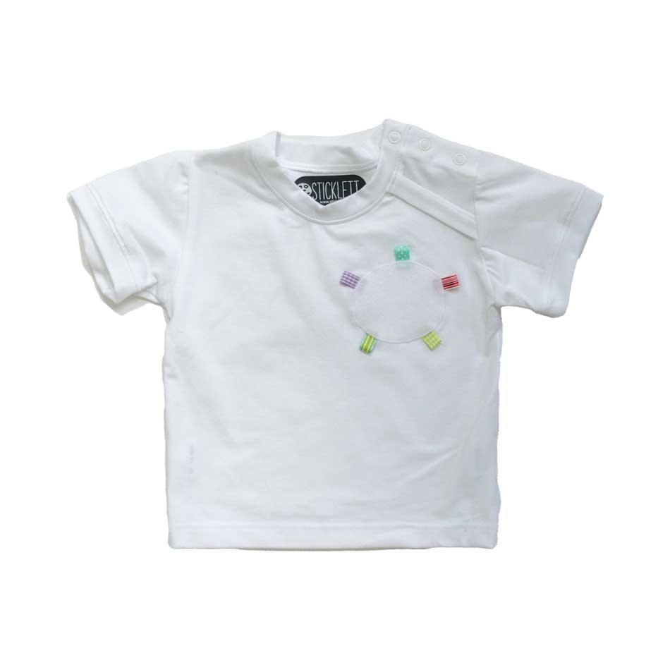 Weißes Baby T-Shirt – weich & kombinierbar mit rubby Antirutsch-Pads zum Spielen