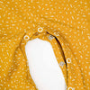 Baby Strampler mit Wickelöffnung am Bein